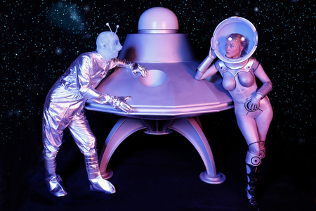 GEEK ART: UFO Bodypainting