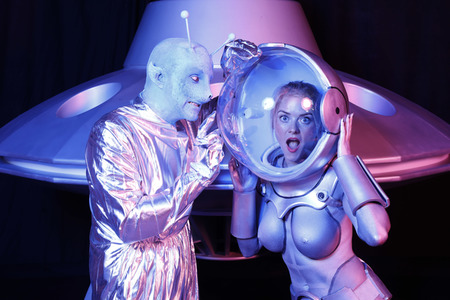 GEEK ART: UFO Bodypainting