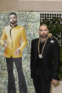 Präsentation der Glööckler-Tapetenkollektion in Berlin