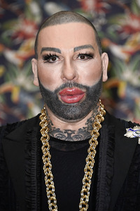 Präsentation der Glööckler-Tapetenkollektion in Berlin