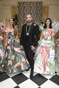 Präsentation der Glööckler-Tapetenkollektion in Berlin