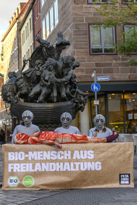 PETA-Demo gegen Speziesismus in Nürnberg