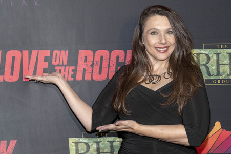 Filmpremiere 'Love on the Rock' in Universal City