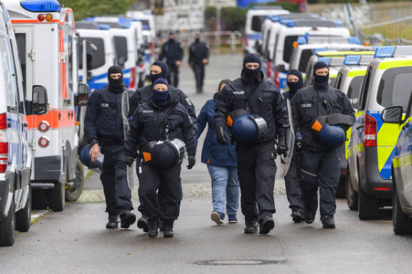 Räumung des Wagencamps 'Köpi' in Berlin