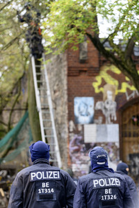 Räumung des Wagencamps 'Köpi' in Berlin