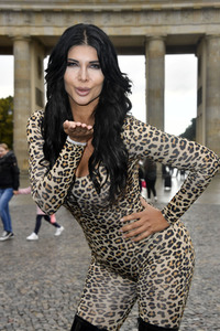 Photocall zur 2. Dirty Virtual Venus 2021 in Berlin