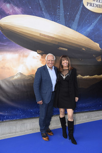 Musicalpremiere 'Zeppelin - Das Musical' in Füssen