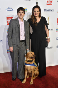 Goldene Bild der Frau 2021 in Hamburg