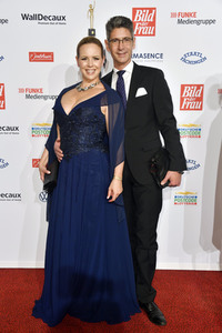 Goldene Bild der Frau 2021 in Hamburg