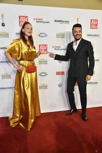 Goldene Bild der Frau 2021 in Hamburg