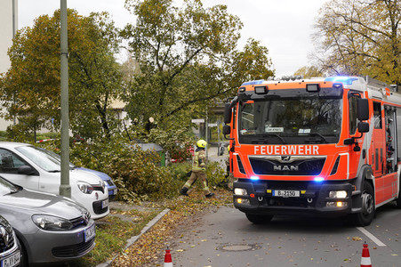 Sturmschäden durch Sturmtief Ignatz in Berlin