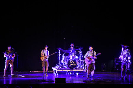 Doppelkonzert Roland Hefter mit Isarrider & DeSchoWieda in München