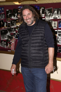 Doppelkonzert Roland Hefter mit Isarrider & DeSchoWieda in München