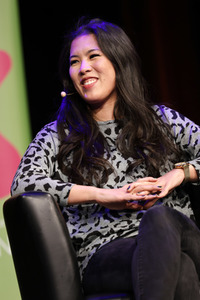 Mai Thi Nguyen-Kim und Louis Klamroth auf der lit.Cologne Sonderedition in Köln