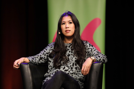 Mai Thi Nguyen-Kim und Louis Klamroth auf der lit.Cologne Sonderedition in Köln