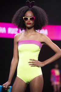 Agatha Ruiz de la Prada Fashion Show auf der Gran Canaria Swim Week in Maspalomas