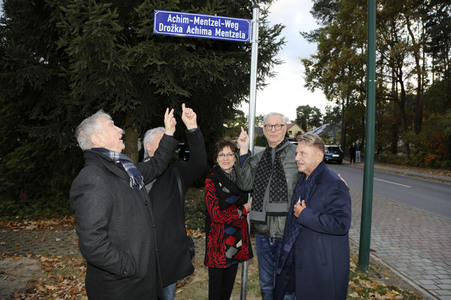 Einweihung des Achim-Mentzel-Weg in Cottbus