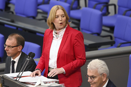 Konstituierende Sitzung des 20. Deutschen Bundestages in Berlin