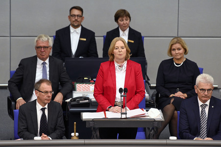 Konstituierende Sitzung des 20. Deutschen Bundestages in Berlin