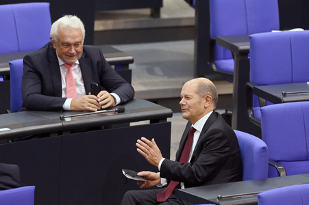 Konstituierende Sitzung des 20. Deutschen Bundestages in Berlin