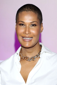 Pressekonferenz mit Sylvie Meis in Hamburg