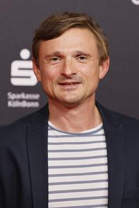 Serienscreening 'Die Wespe', Film Festival Cologne 2021