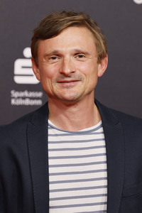 Serienscreening 'Die Wespe', Film Festival Cologne 2021