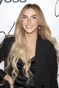 Lena Gercke x Syoss Event in Hamburg