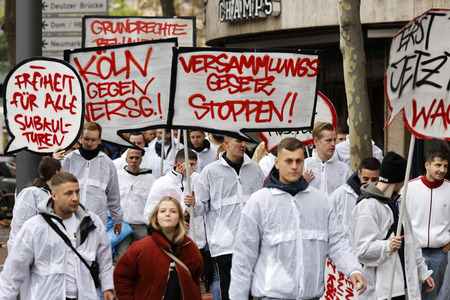 Demo gegen das NRW-Versammlungsgesetz in Köln