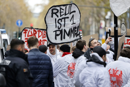 Demo gegen das NRW-Versammlungsgesetz in Köln
