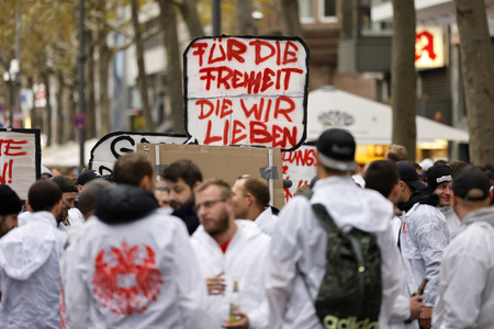 Demo gegen das NRW-Versammlungsgesetz in Köln