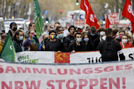 Demo gegen das NRW-Versammlungsgesetz in Köln