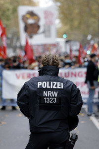 Demo gegen das NRW-Versammlungsgesetz in Köln