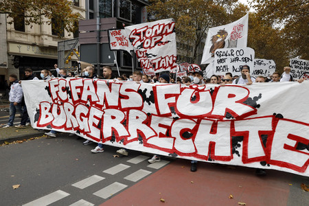 Demo gegen das NRW-Versammlungsgesetz in Köln