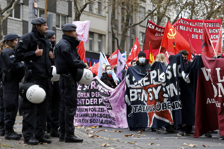 Demo gegen das NRW-Versammlungsgesetz in Köln