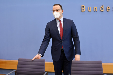 Pressekonferenz zu Auffrischimpfungen gegen Corona in Berlin
