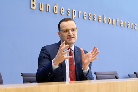 Pressekonferenz zu Auffrischimpfungen gegen Corona in Berlin