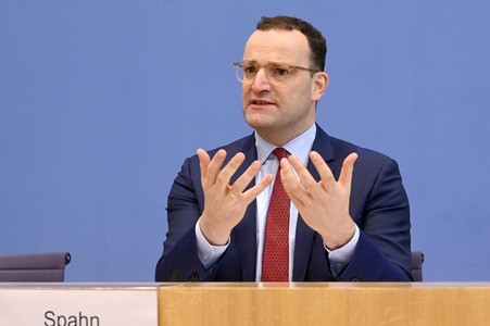 Pressekonferenz zu Auffrischimpfungen gegen Corona in Berlin