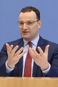 Pressekonferenz zu Auffrischimpfungen gegen Corona in Berlin