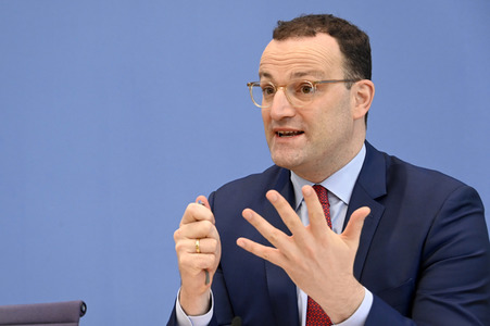 Pressekonferenz zu Auffrischimpfungen gegen Corona in Berlin