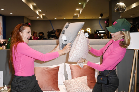 Launch des Fashionlabels N.O in Berlin