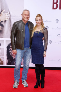 Filmpremiere 'Die Rettung der uns bekannten Welt' in Essen