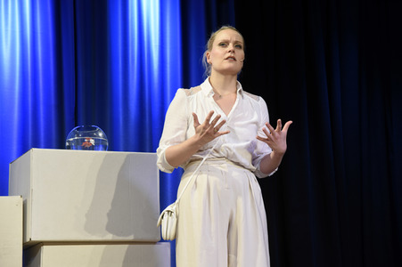 Theateraufführung 'Kasimir und Kaukasus' in München