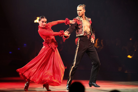 Tanzshow 'Let's Dance - Die Live-Tour 2021' in Hannover