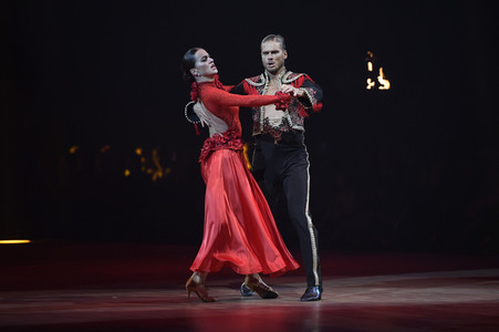 Tanzshow 'Let's Dance - Die Live-Tour 2021' in Hannover