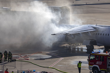 Notfallübung am Flughafen Köln/Bonn