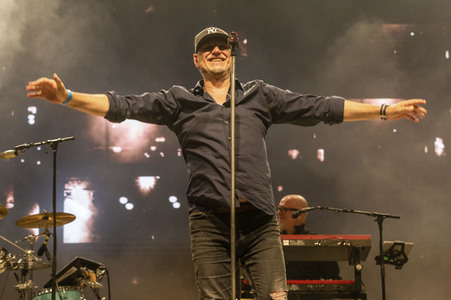 Konzert von Fury in the Slaughterhouse in Hannover