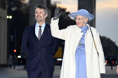 Fototermin mit Königin Margrethe II. von Dänemark und Kronprinz Frederik von Dänemark in Berlin
