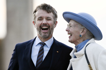 Fototermin mit Königin Margrethe II. von Dänemark und Kronprinz Frederik von Dänemark in Berlin