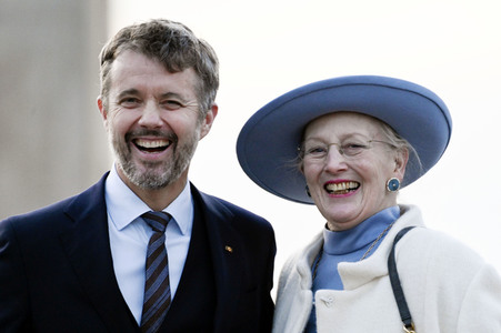 Fototermin mit Königin Margrethe II. von Dänemark und Kronprinz Frederik von Dänemark in Berlin